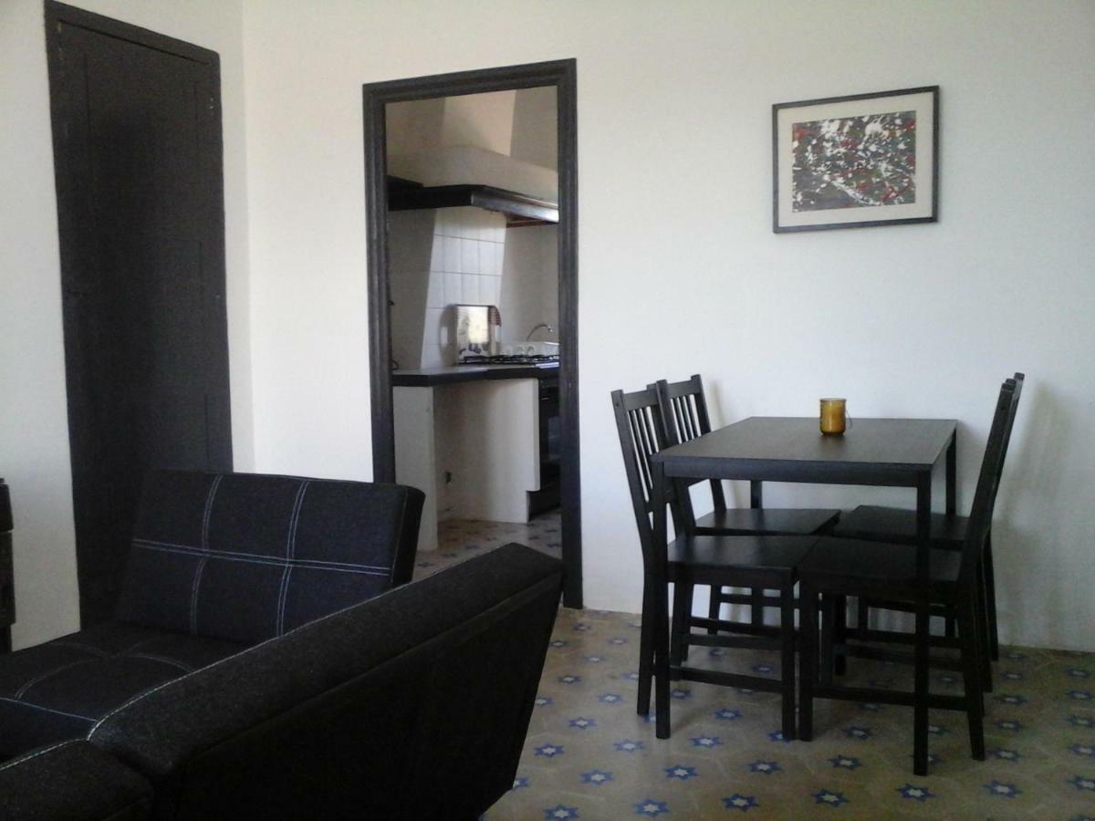 Couette-café La Vigneronne 1870 3*